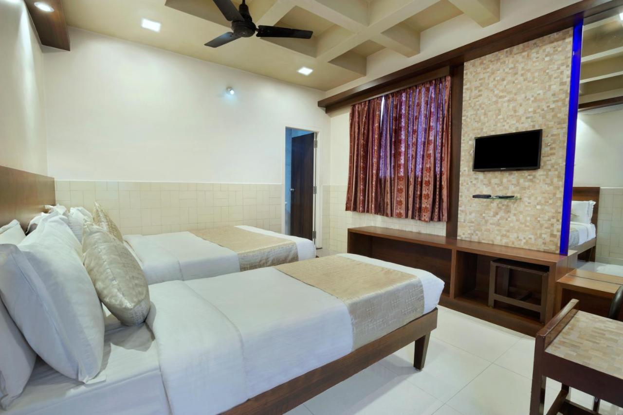 Mannars Deluxe Lodge Májszúr Kültér fotó