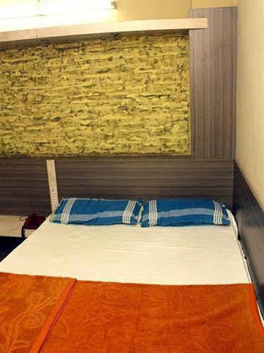 Mannars Deluxe Lodge Májszúr Kültér fotó